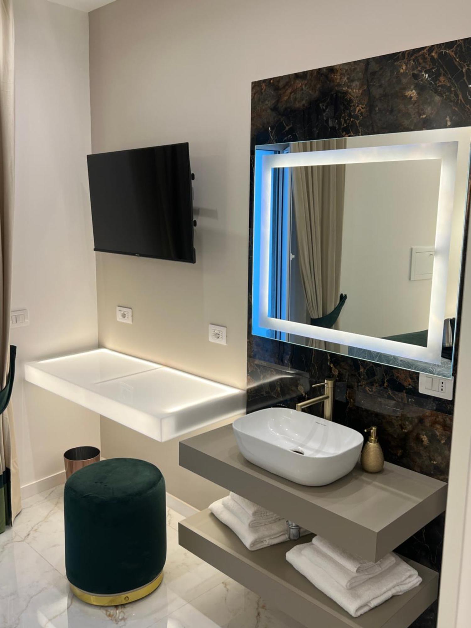 ナポリ La Lepre Artemide Bed & Breakfast エクステリア 写真